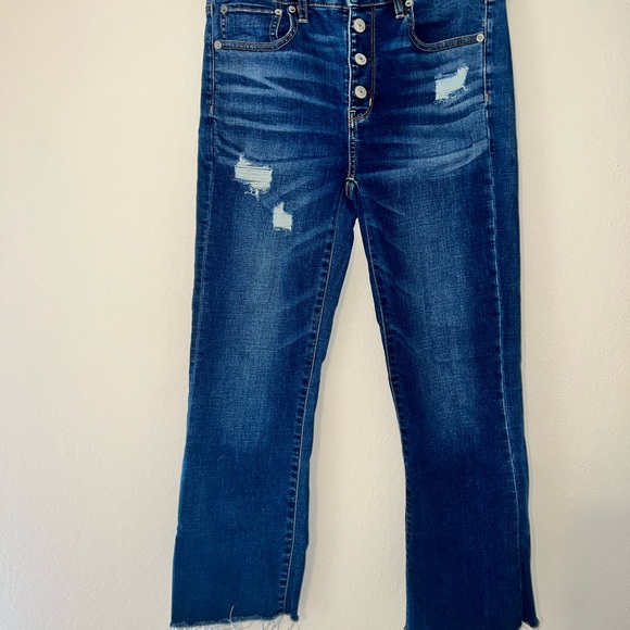 American Eagle Outfitters Denim - American eagle Distressed Women Jeans